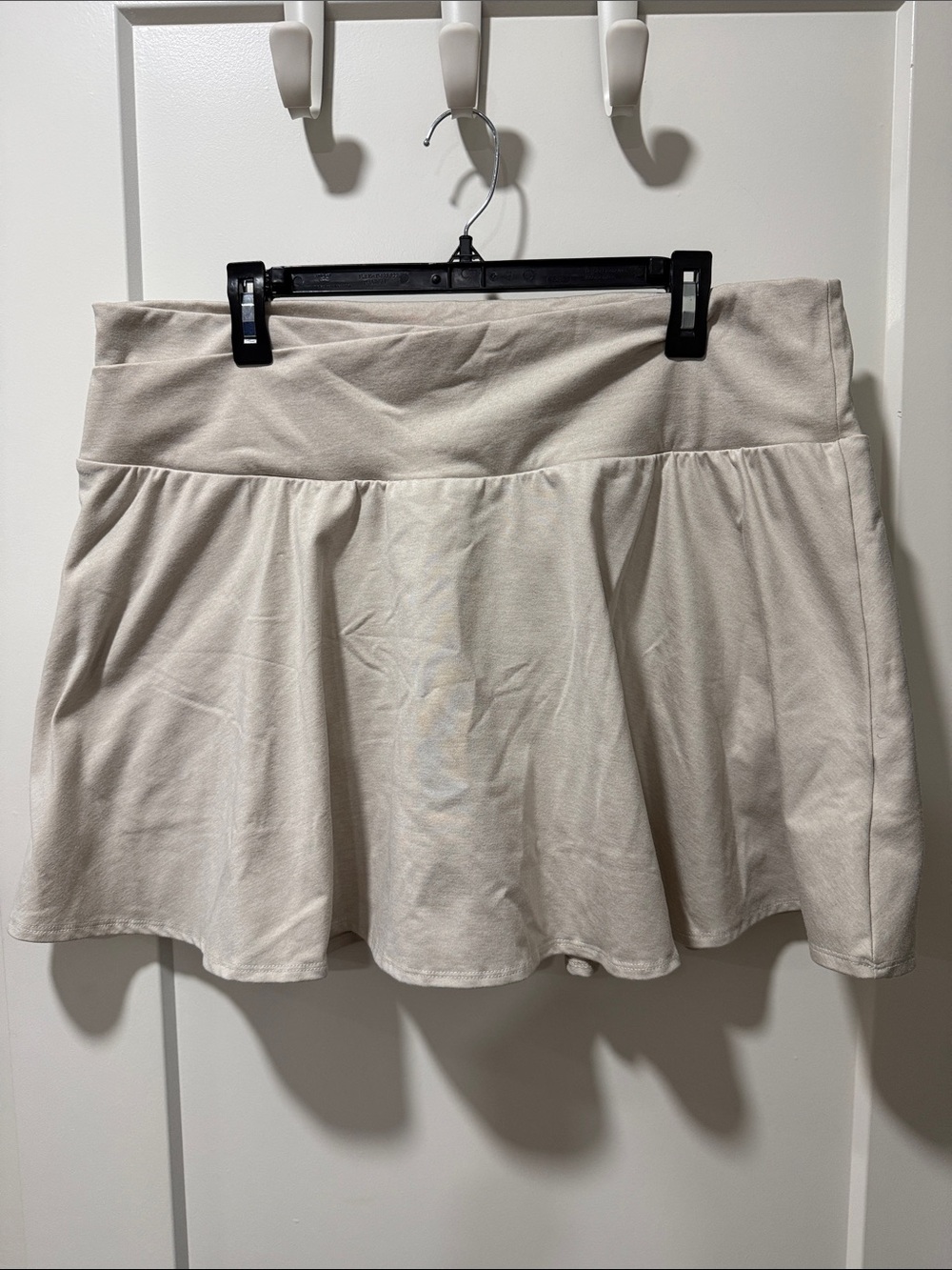 Old Navy Women’s Cream Extra-High Rise Flared Skirt with Wide Waistband Size XXL
